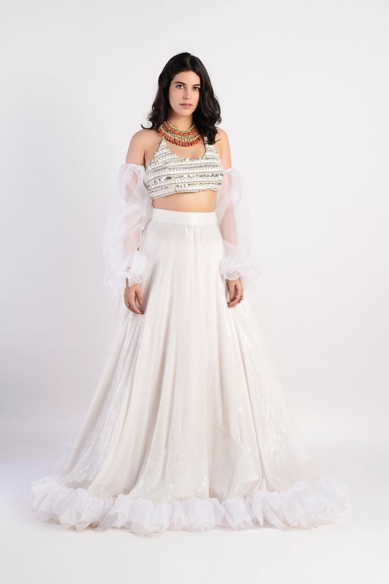 DAISY EMBROIDERED BLOUSE & LEHENGA SET