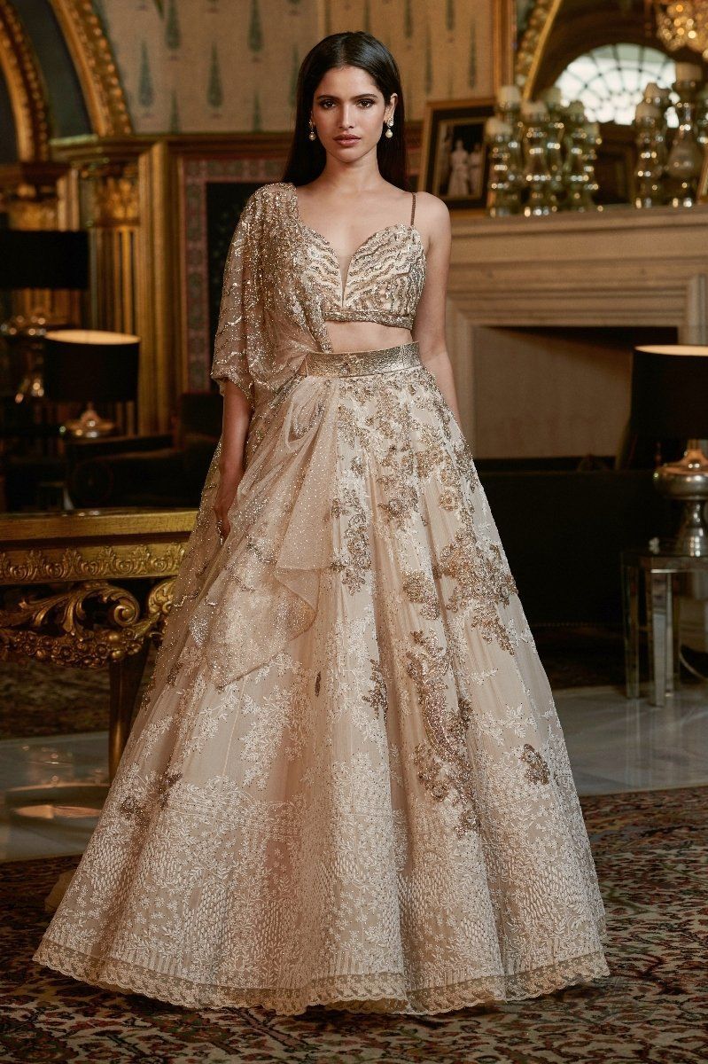 NILOFAR CHIKANKARI LEHENGA SET 