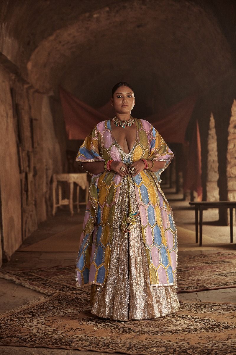 GLASS PATTERNED  KAFTAN AND SKIRT 